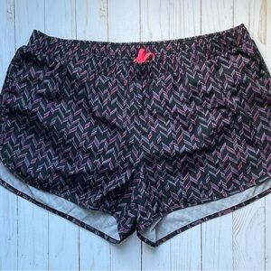 Old Navy Black and Pink Athletic Shorts with Moisture-Wicking Fabric - Size: L